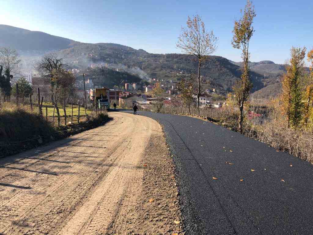 KUŞLUVAN’A SICAK ASFALT